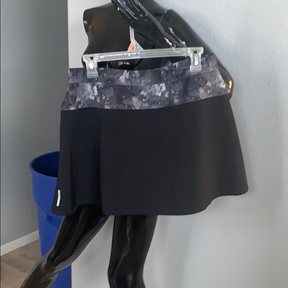 Mondetta Tennis skirt with safety shorts